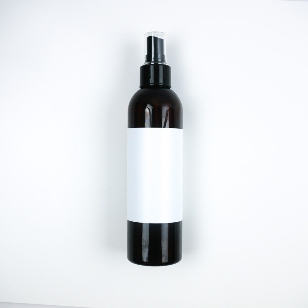 black-rpet-spray-bottle